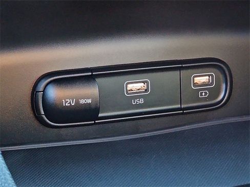 Used 2024 Kia K5 GT-Line image 24