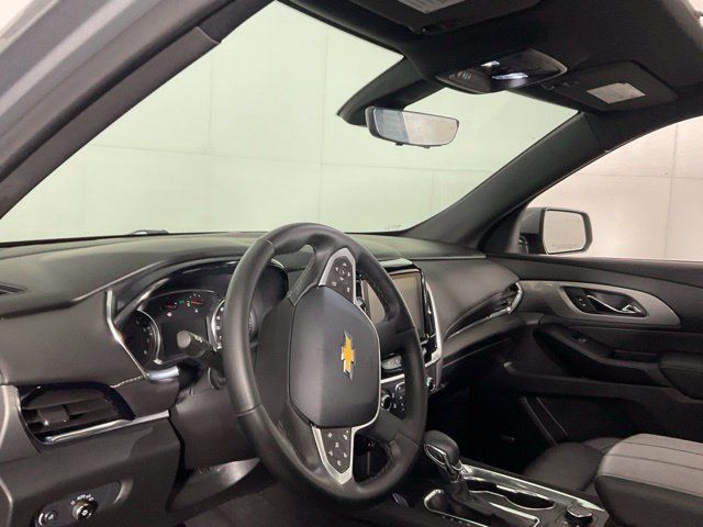 Used 2023 Chevrolet Traverse LT w/ LT Premium Package AWD/4WD image 24