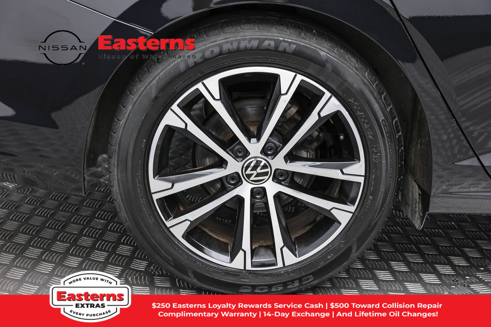 Used 2025 Volkswagen Jetta Sport FWD image 28