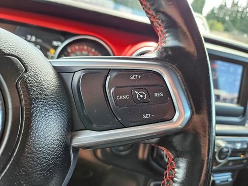 Used 2021 Jeep Wrangler Unlimited Rubicon AWD/4WD image 4