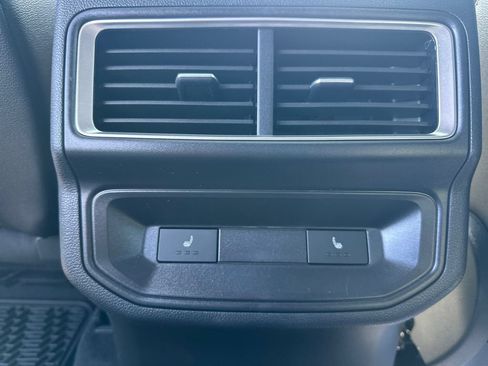 Used 2026 Volkswagen Atlas Cross Sport SEL Premium R-Line AWD/4WD image 15