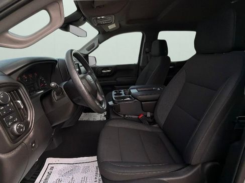 Certified 2025 Chevrolet Silverado 1500 Custom Trail Boss w/ Turbomax Blackout Package AWD/4WD image 17