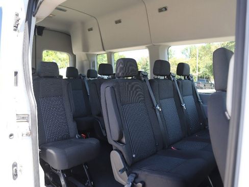 Used 2017 Ford Transit 350 XLT image 29
