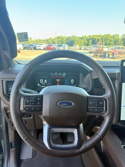 Used 2023 Ford Expedition Max King Ranch RWD image 34