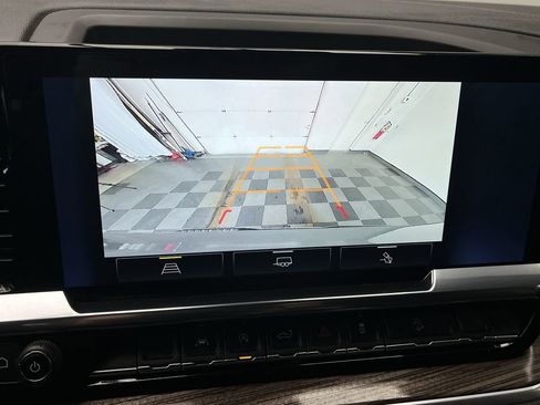 Certified 2024 Chevrolet Silverado 1500 RST w/ Convenience Package II image 6