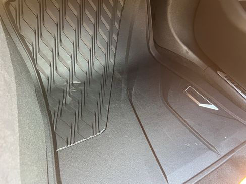 Used 2026 BMW X5 sDrive40i w/ M Sport Package image 17