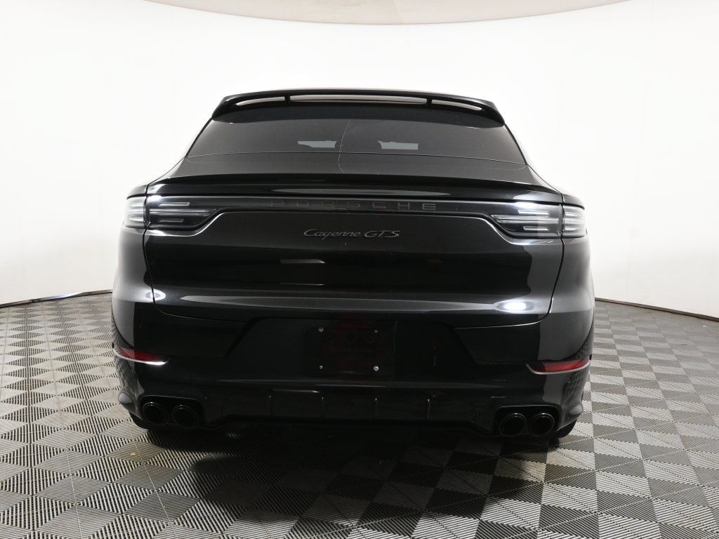 Used 2023 Porsche Cayenne GTS AWD/4WD image 10