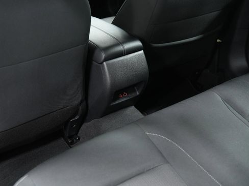 Used 2024 Nissan Altima 2.5 SV image 21