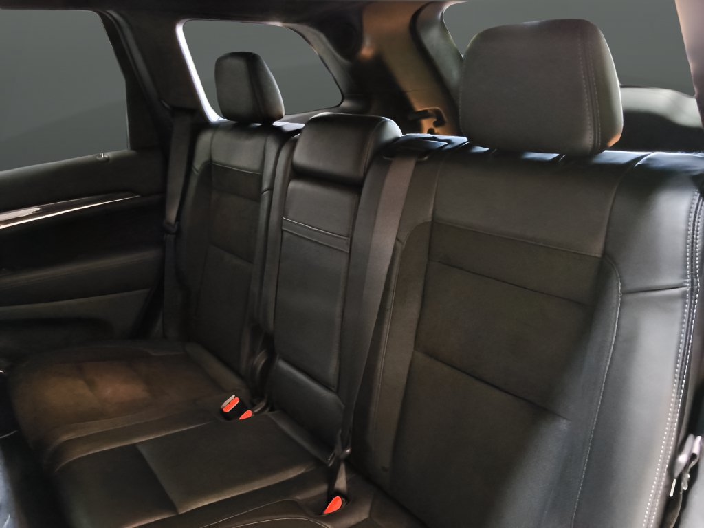 Used 2021 Jeep Grand Cherokee SRT AWD/4WD image 14