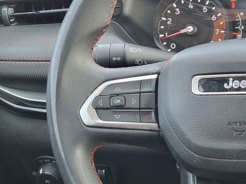 Used 2022 Jeep Compass Trailhawk image 30