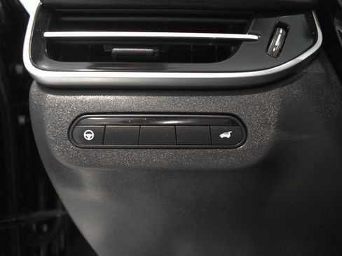 Used 2023 INFINITI QX60 Luxe w/ Performance Audio Package image 23