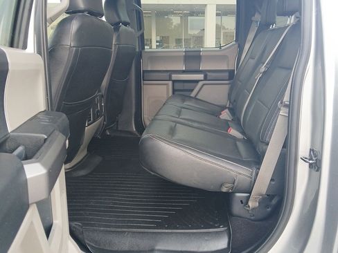 Used 2020 Ford F150 XLT w/ Trailer Tow Package AWD/4WD image 12