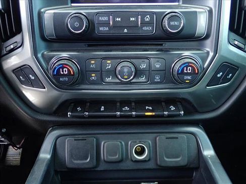 Used 2017 Chevrolet Silverado 1500 LT w/ All Star Edition AWD/4WD image 15