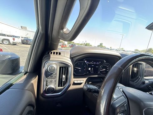 Used 2022 GMC Sierra 3500 Denali w/ Denali Ultimate Package AWD/4WD image 24