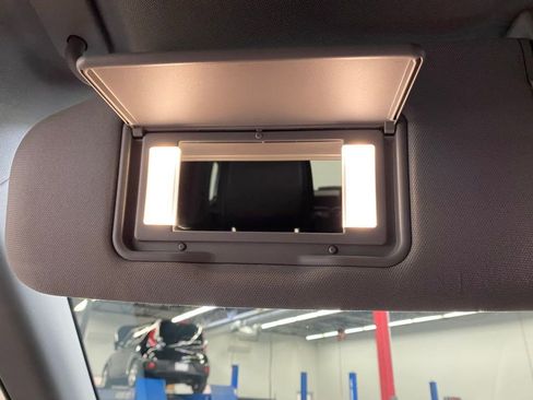 Used 2021 Ford Explorer Limited w/ Equipment Group 301A image 32