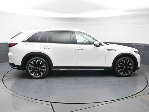 Certified 2024 MAZDA CX-90 Plug-In Hybrid w/ Premium Pkg AWD/4WD image 6