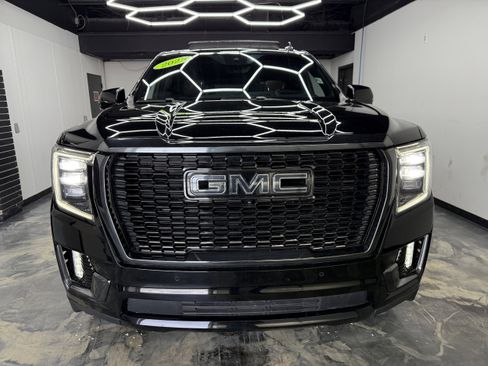 Used 2023 GMC Yukon Denali Ultimate image 7