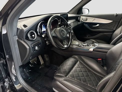 Used 2019 Mercedes-Benz GLC 43 AMG 4MATIC image 9