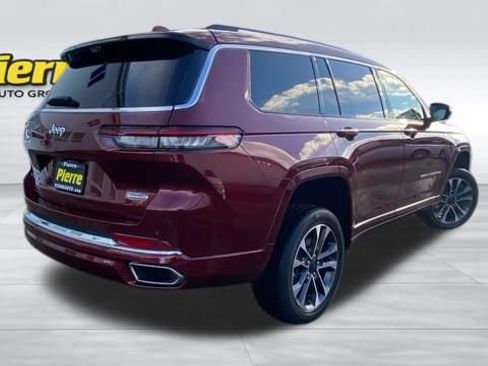 Used 2022 Jeep Grand Cherokee L Overland w/ Luxury Tech Group IV AWD/4WD image 5