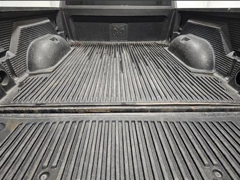 Used 2022 RAM 1500 Warlock AWD/4WD image 15