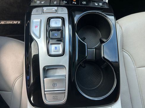 Used 2022 Hyundai Tucson Limited image 22