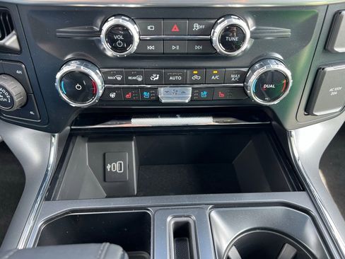 New 2025 Ford F150 Lariat w/ Equipment Group 501A Mid image 31