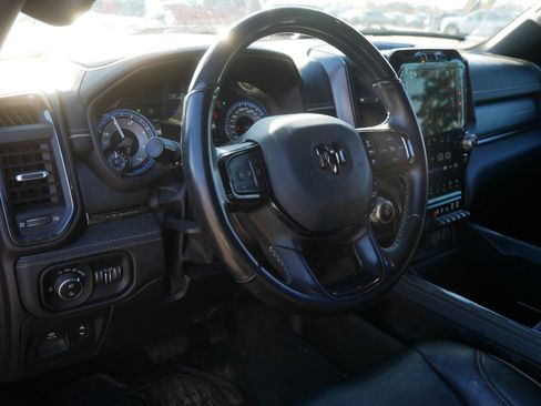 Certified 2022 RAM 1500 Limited image 18