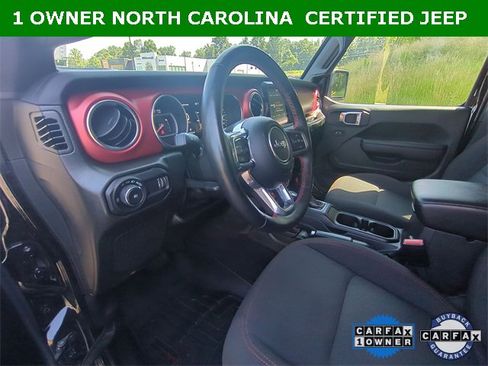 Certified 2023 Jeep Wrangler Rubicon w/ Cold Weather Group image 29