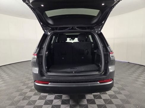 New 2026 Jeep Grand Cherokee L Limited w/ Limited Altitude Package RWD image 20