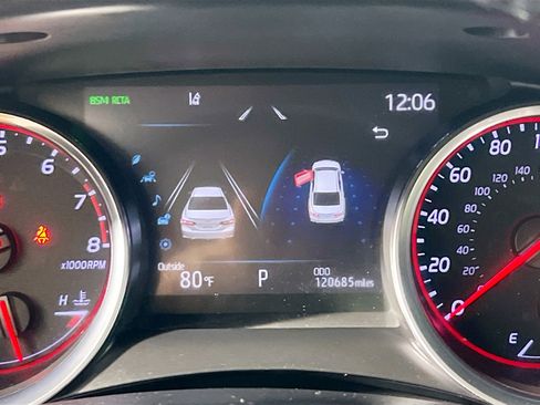 Used 2019 Toyota Camry XSE w/ Navigation Package FWD image 23
