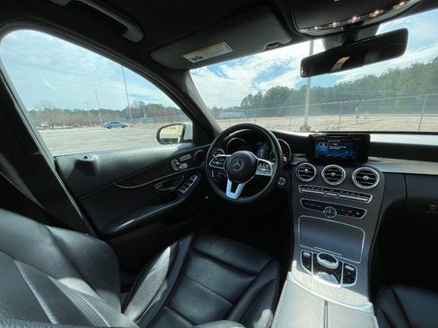 Used 2019 Mercedes-Benz C 300 4MATIC Sedan w/ Premium Package image 27