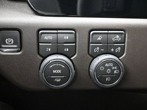 New 2026 Chevrolet Silverado 1500 LT Trail Boss w/ LT Trail Boss Premium Package image 28