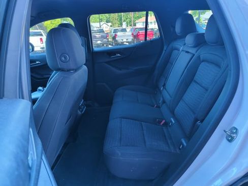 Used 2025 Chevrolet Equinox LT w/ Safety and Technology Package FWD image 26