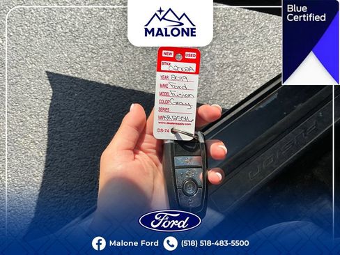 Used 2019 Ford Fusion SE FWD image 22
