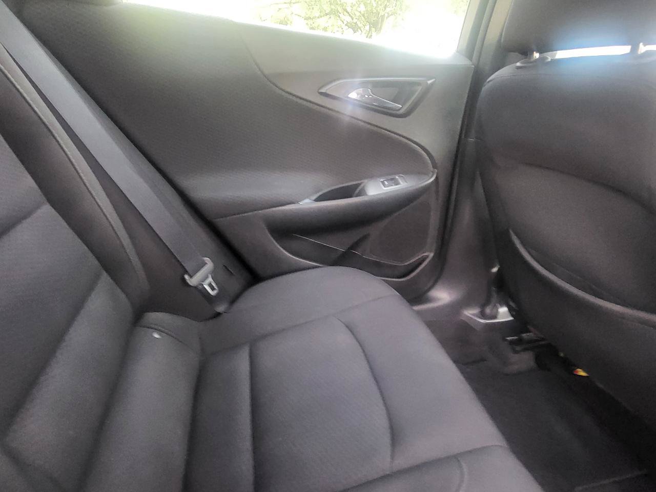 Used 2019 Chevrolet Malibu LT FWD image 30
