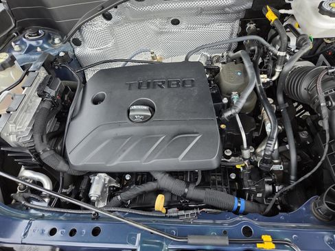 Used 2021 Chevrolet TrailBlazer LS AWD/4WD image 24