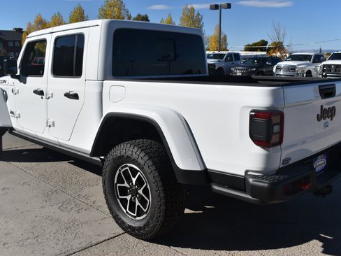 New 2025 Jeep Gladiator Rubicon w/ Convenience Group image 9