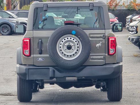 New 2026 Ford Bronco 2-Door AWD/4WD image 6