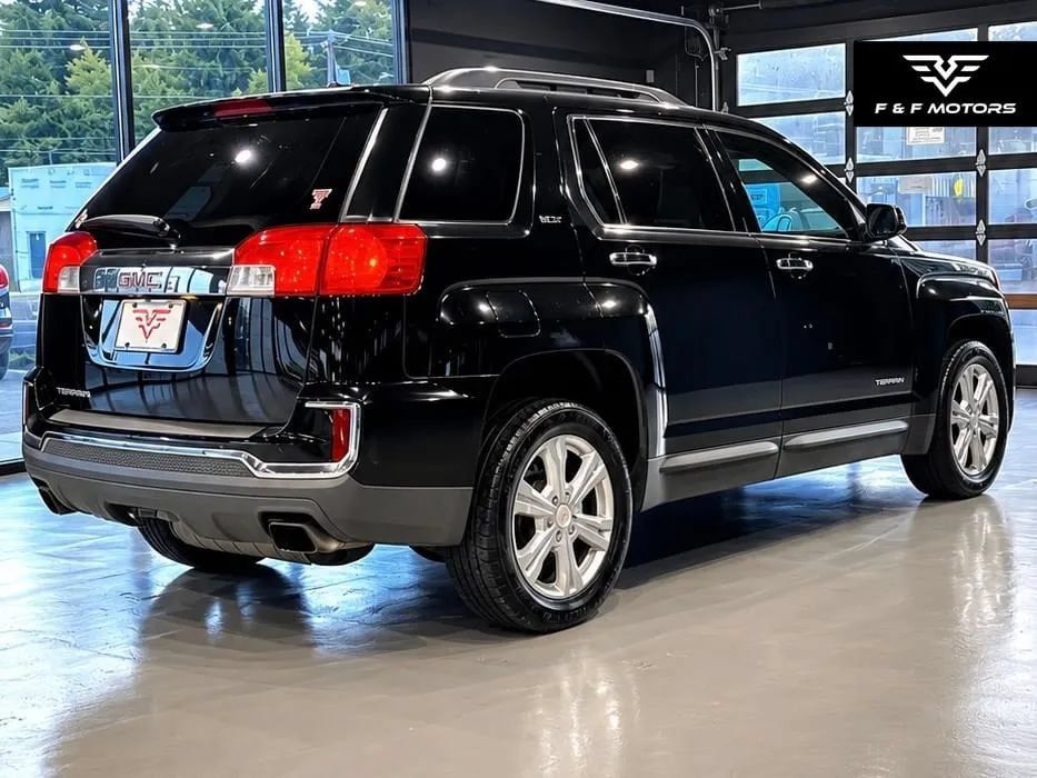 Used 2016 GMC Terrain SLT FWD image 3