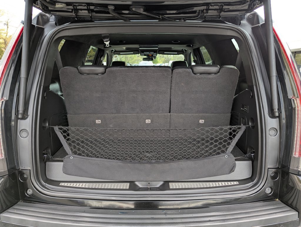 Used 2020 Cadillac Escalade Platinum AWD/4WD image 49