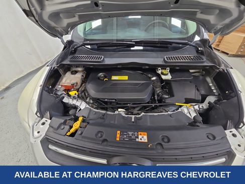Used 2014 Ford Escape SE w/ Cargo Utility Package AWD/4WD image 39