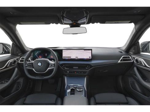 Used 2025 BMW 430i xDrive w/ M Sport Package image 7