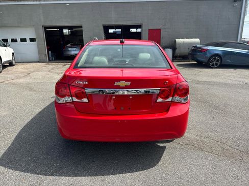 Used 2015 Chevrolet Cruze LT FWD image 6