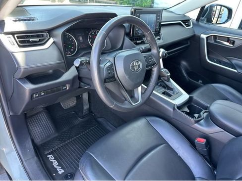 Used 2020 Toyota RAV4 XLE Premium w/ All Weather Liner Package image 23