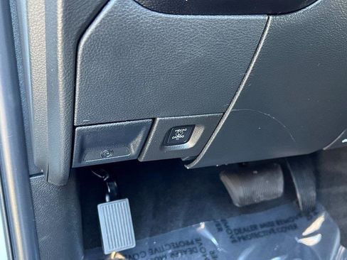 Used 2024 RAM 2500 Laramie w/ Safety Group image 34