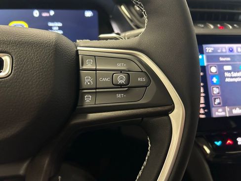 New 2026 Jeep Grand Cherokee L Limited AWD/4WD image 11
