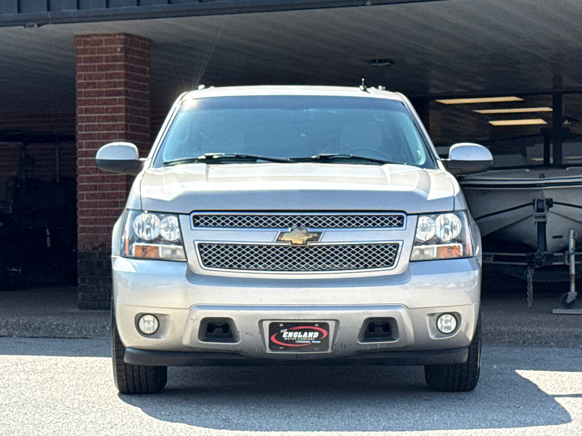 Used 2007 Chevrolet Suburban LT w/ 1LT Special Edition RWD image 2