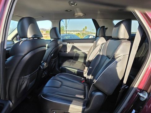 Certified 2023 Hyundai Palisade SEL image 16