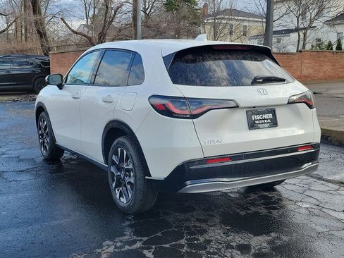 New 2026 Honda HR-V EX-L image 4