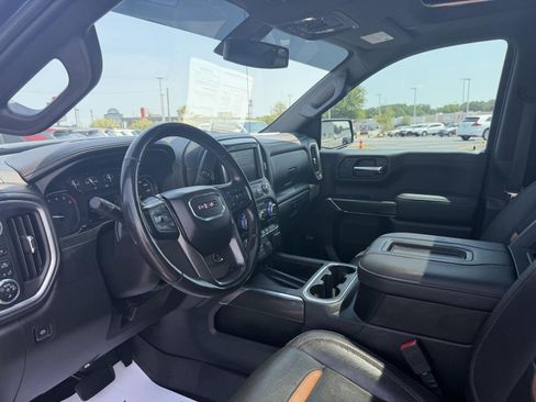 Used 2019 GMC Sierra 1500 AT4 w/ AT4 Preferred Package AWD/4WD image 13